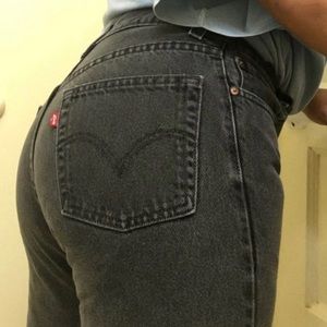 ❌SOLD❌levi’s 550